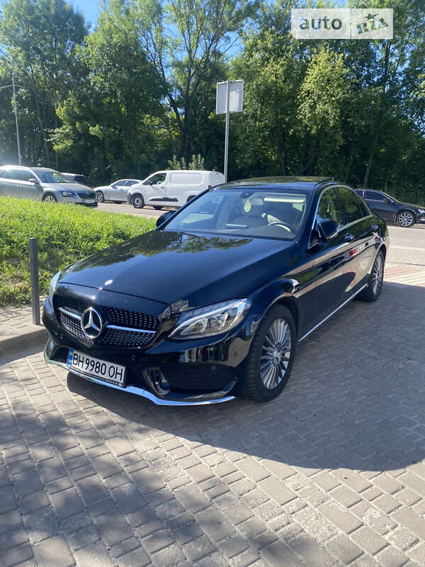 Седан Mercedes-Benz C-Class 2014 в Львові