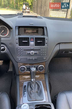 Седан Mercedes-Benz C-Class 2007 в 