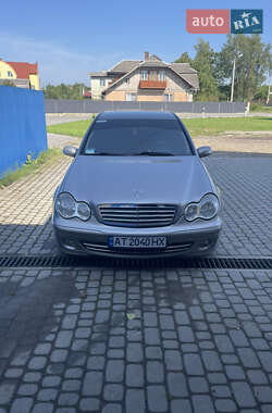Седан Mercedes-Benz C-Class 2004 в 
