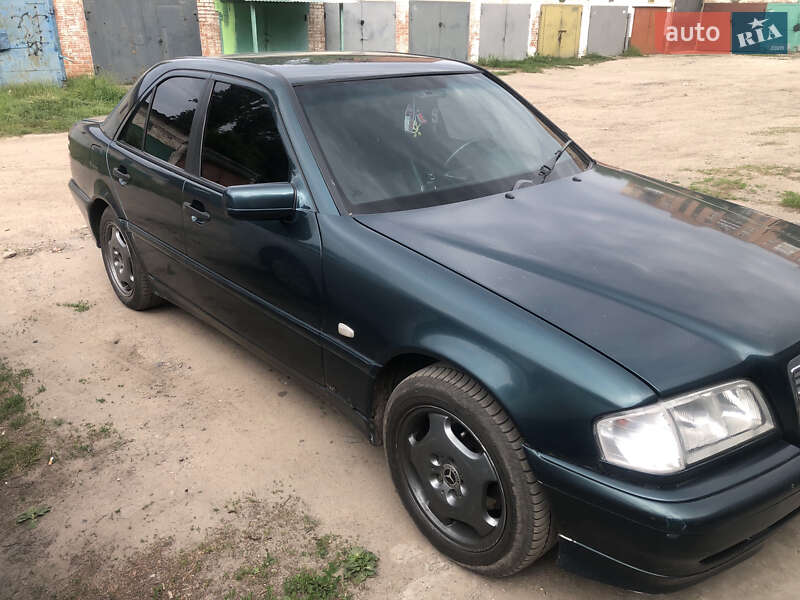 Седан Mercedes-Benz C-Class 1998 в Полтаві