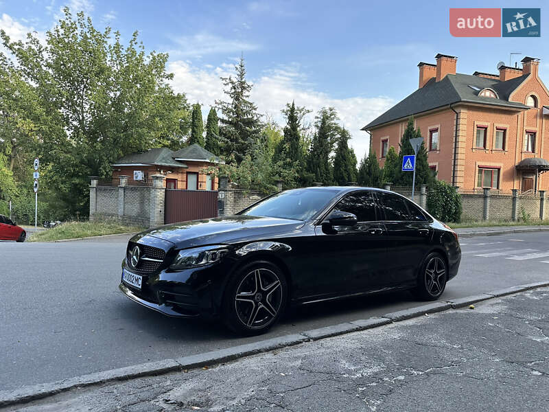 Седан Mercedes-Benz C-Class 2018 в Киеве