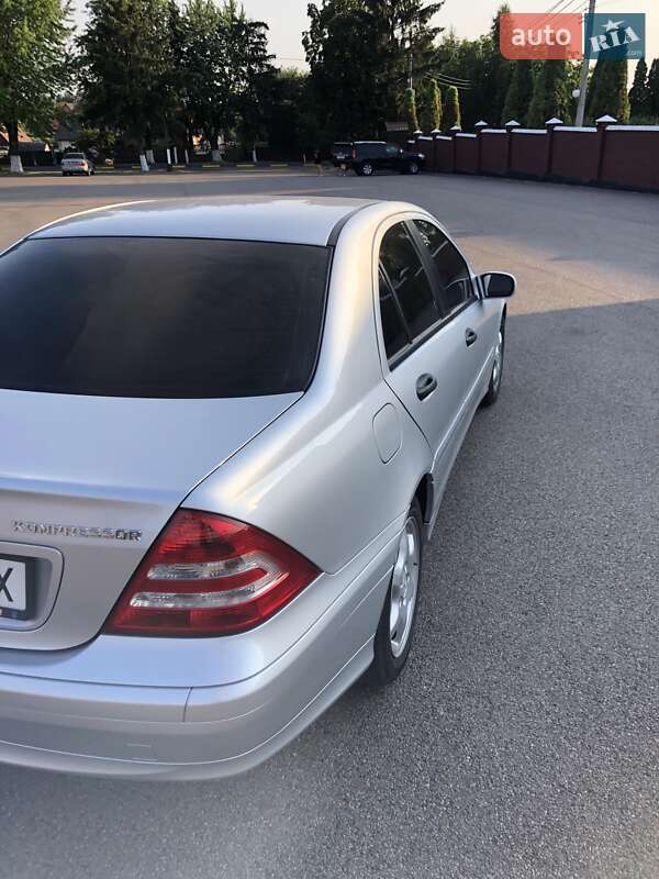 Седан Mercedes-Benz C-Class 2006 в Белой Церкви