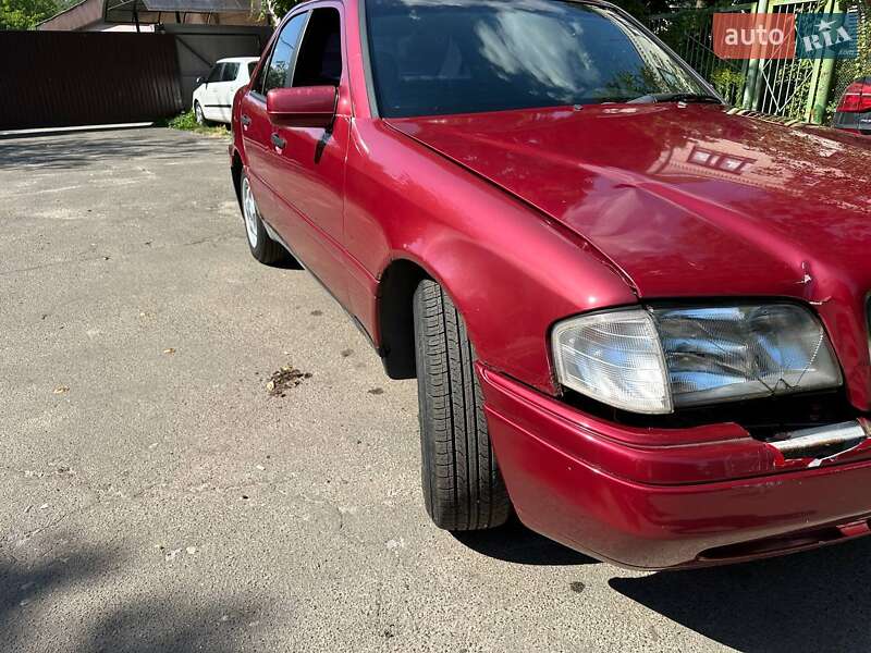 Седан Mercedes-Benz C-Class 1994 в Киеве фото 13 Седан Mercedes-Benz C-Class 1994 в Киеве