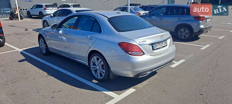 Седан Mercedes-Benz C-Class 2015 в Києві