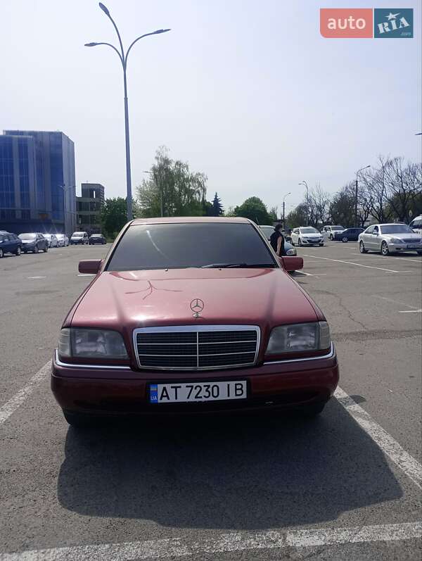 Mercedes-Benz C-Class 1993 Mercedes-Benz C-Class 1993