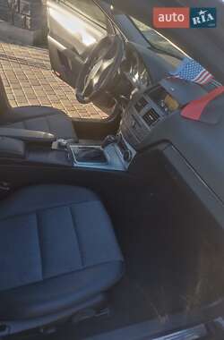 Универсал Mercedes-Benz C-Class 2011 в 