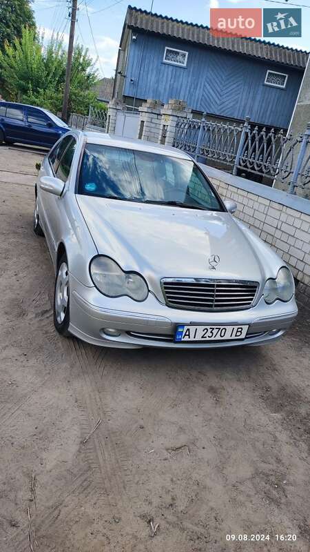 Седан Mercedes-Benz C-Class 2001 в 