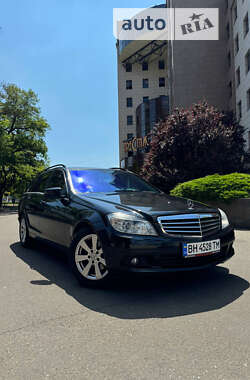 Универсал Mercedes-Benz C-Class 2009 в Одессе