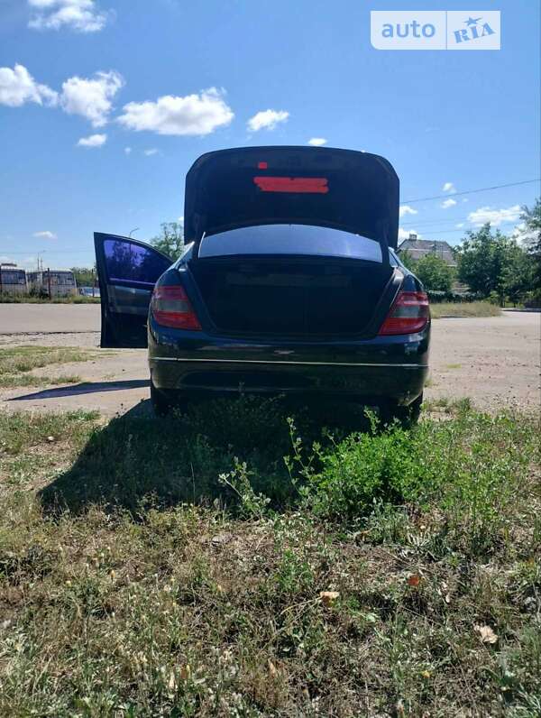 Седан Mercedes-Benz C-Class 2008 в Чернигове