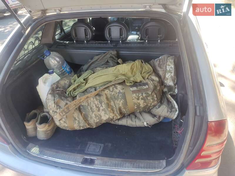 Универсал Mercedes-Benz C-Class 2001 в Одессе фото 11 Универсал Mercedes-Benz C-Class 2001 в Одессе