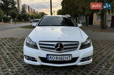 Универсал Mercedes-Benz C-Class 2012 в 