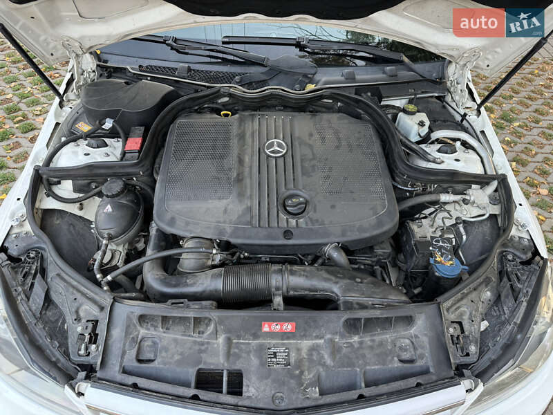 Универсал Mercedes-Benz C-Class 2012 в Тячеве фото 11 Универсал Mercedes-Benz C-Class 2012 в Тячеве