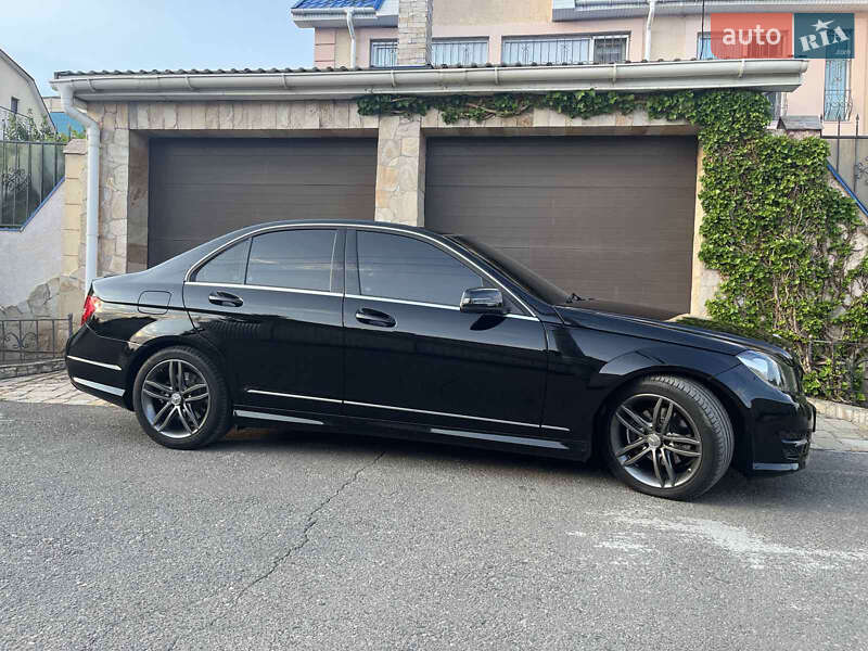 Седан Mercedes-Benz C-Class 2014 в Одессе
