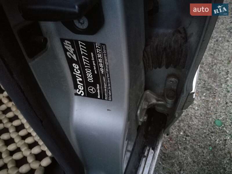 Седан Mercedes-Benz C-Class 2001 в Белой Церкви фото 9 Седан Mercedes-Benz C-Class 2001 в Белой Церкви