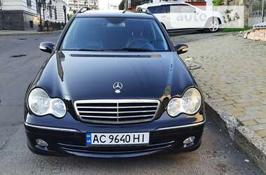 Універсал Mercedes-Benz C-Class 2005 в Луцьку