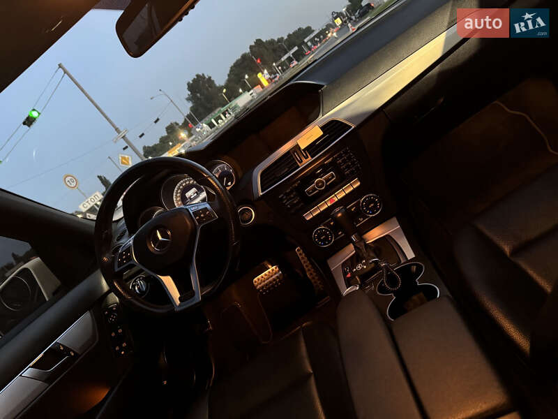 Седан Mercedes-Benz C-Class 2013 в Днепре фото 5 Седан Mercedes-Benz C-Class 2013 в Днепре