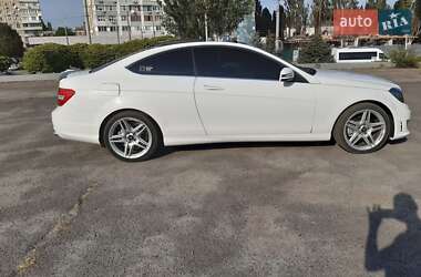 Купе Mercedes-Benz C-Class 2012 в 