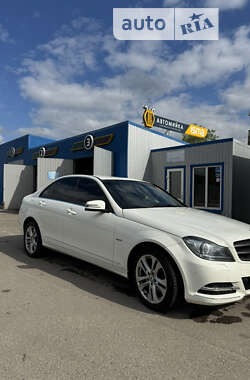 Седан Mercedes-Benz C-Class 2011 в Черкассах