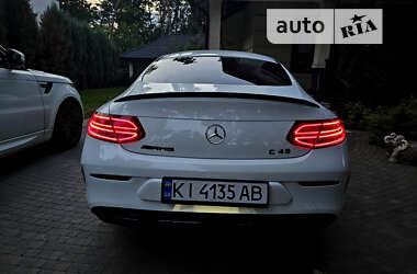 Купе Mercedes-Benz C-Class 2016 в 