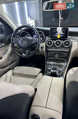 Седан Mercedes-Benz C-Class 2015 в 