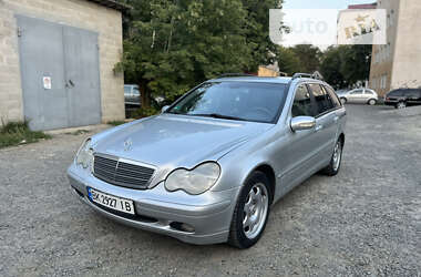 Универсал Mercedes-Benz C-Class 2002 в Костополе