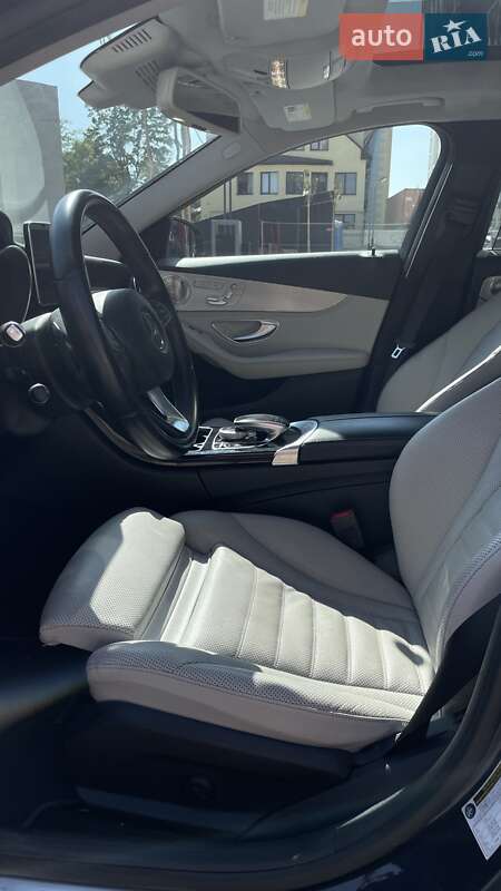 Седан Mercedes-Benz C-Class 2015 в Львове