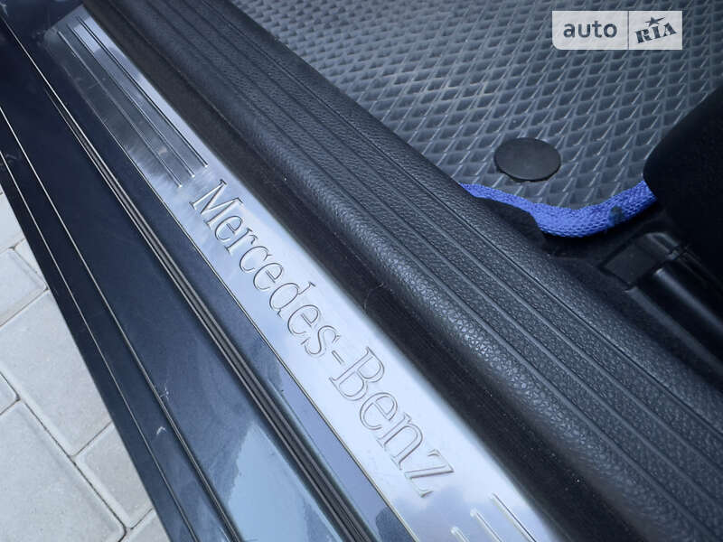 Седан Mercedes-Benz C-Class 2008 в Ровно