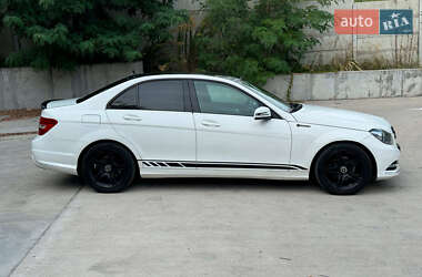 Седан Mercedes-Benz C-Class 2012 в 