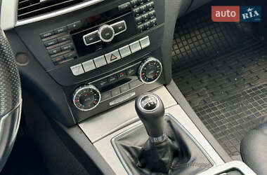 Седан Mercedes-Benz C-Class 2012 в 