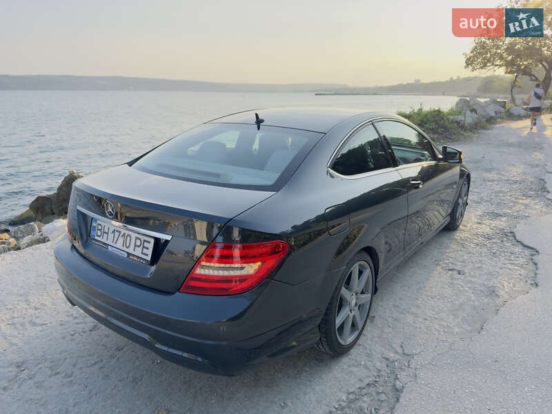 Купе Mercedes-Benz C-Class 2012 в Одессе