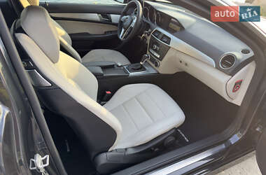 Купе Mercedes-Benz C-Class 2012 в 