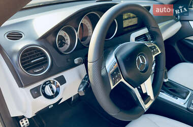 Купе Mercedes-Benz C-Class 2012 в 