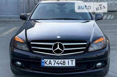 Седан Mercedes-Benz C-Class 2007 в Киеве