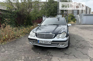 Універсал Mercedes-Benz C-Class 2004 в Краматорську