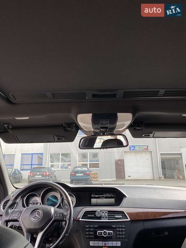 Седан Mercedes-Benz C-Class 2013 в Виннице