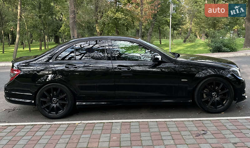 Седан Mercedes-Benz C-Class 2008 в Одессе