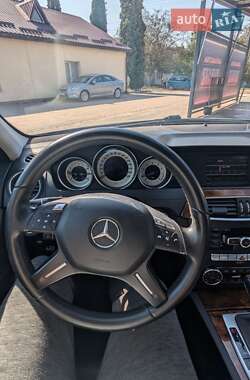 Седан Mercedes-Benz C-Class 2013 в Острозі