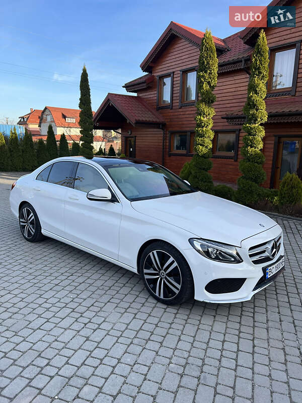 Седан Mercedes-Benz C-Class 2016 в 