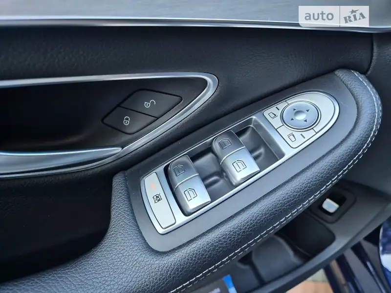 Mercedes-Benz C-Class 2018 VIN WDD2050041R391528 фото оголошення 4 з 74