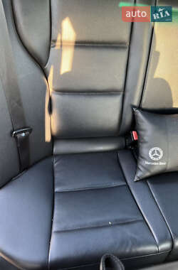 Седан Mercedes-Benz C-Class 2001 в 