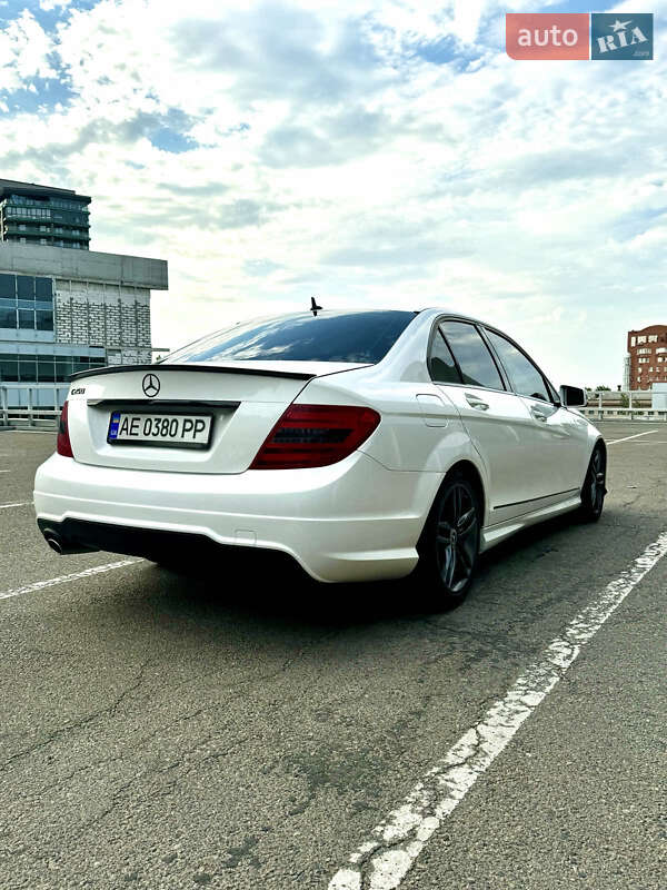 Седан Mercedes-Benz C-Class 2013 в Днепре фото 31 Седан Mercedes-Benz C-Class 2013 в Днепре