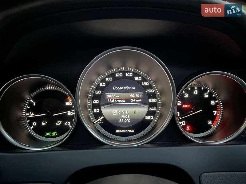 Седан Mercedes-Benz C-Class 2013 в Киеве