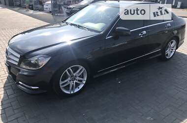 Седан Mercedes-Benz C-Class 2012 в Луцке