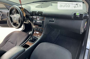 Седан Mercedes-Benz C-Class 2006 в 