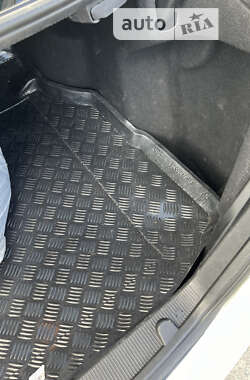 Седан Mercedes-Benz C-Class 2006 в 