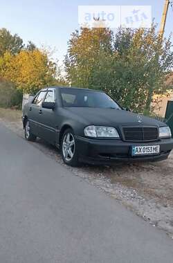 Седан Mercedes-Benz C-Class 1997 в Харькове