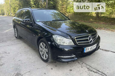 Універсал Mercedes-Benz C-Class 2011 в Кам'янець-Подільському