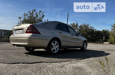 Седан Mercedes-Benz C-Class 2001 в Золочеві