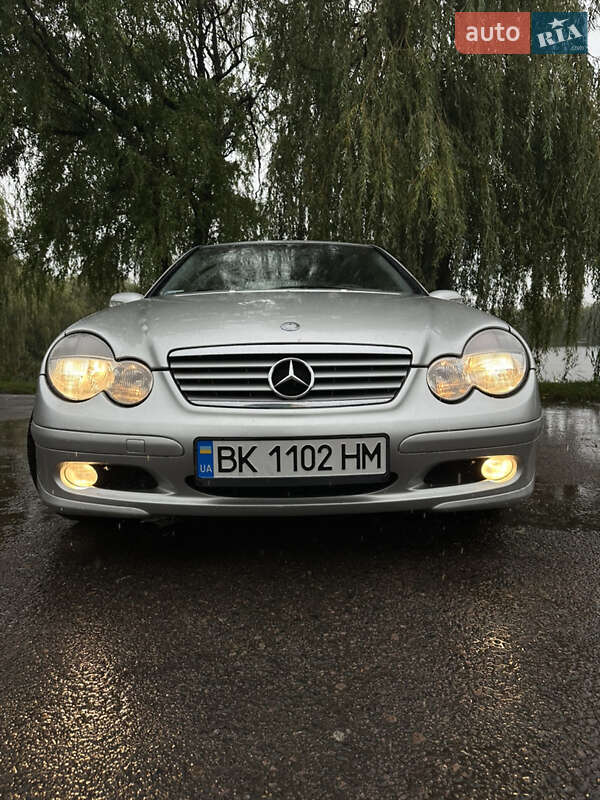 Купе Mercedes-Benz C-Class 2001 в Ровно