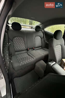 Купе Mercedes-Benz C-Class 2001 в 